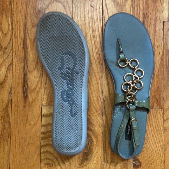 BALLY Chain Thong Sandals - Picture 3 of 5